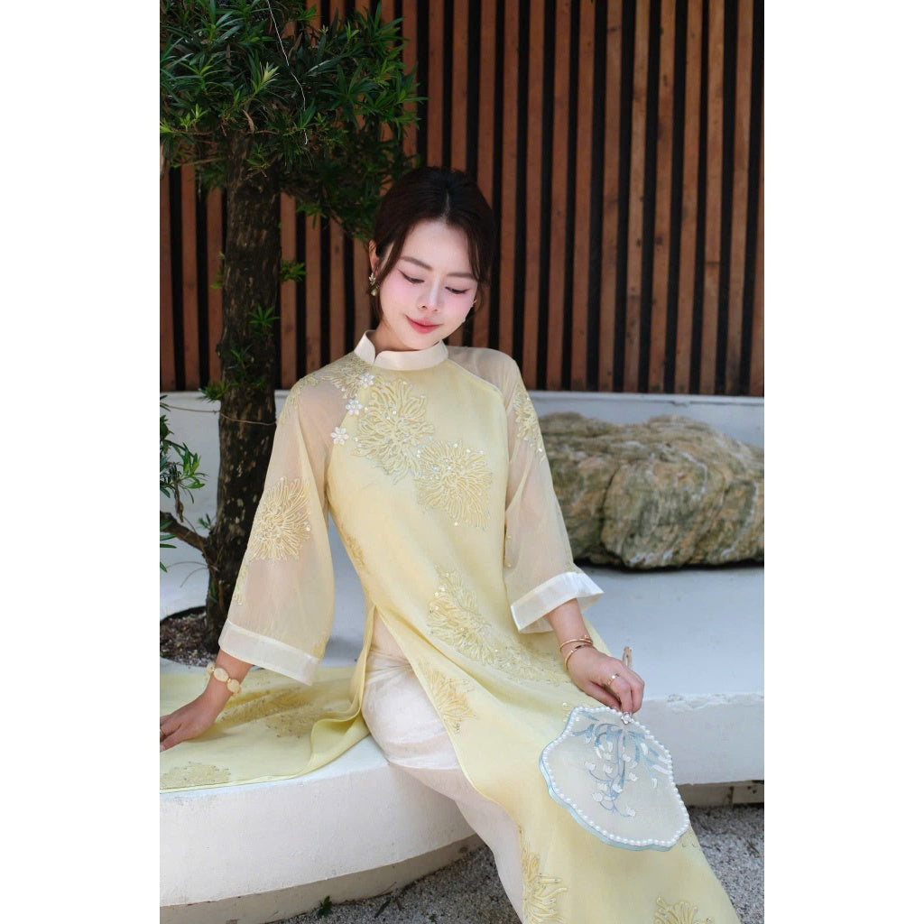 [PRE-ORDER] 4-panel chiffon Ao Dai with floral pattern and pants