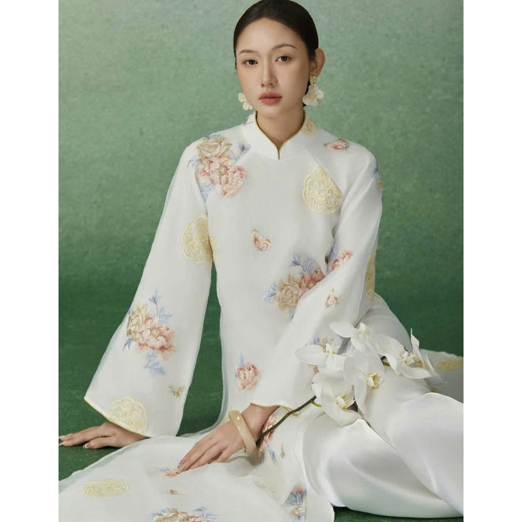[PRE-ORDER] Van Hoa Linh Modern Ao Dai with 4 hand-embroidered panels and pants