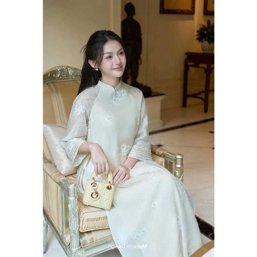[PRE-ORDER] Hoa Dung Ao Dai with 4 embroidered panels and pants