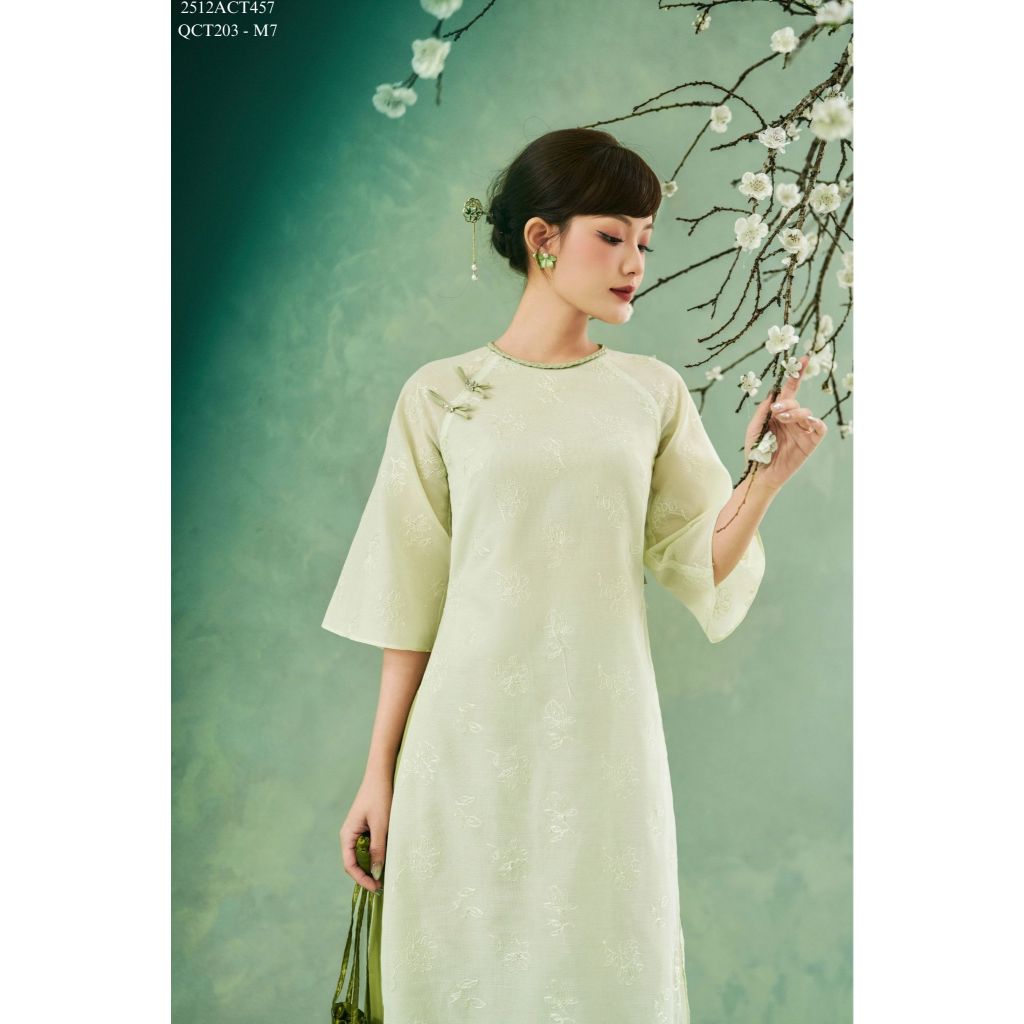 Traditional Tet Ao Dai dress with round neckline and bow embellishment (Pants not included) 2512ACT457